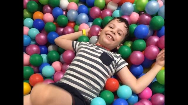 Дом 132 квадратных метра за месяц. Цена 70 долларов метр.