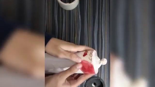 DIY Christmas Party Popper /  with balloon 🎈/    waste material / craft ideas