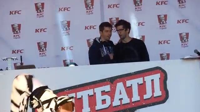 Выступление танцоров KFC футбатл Санкт-Петербург