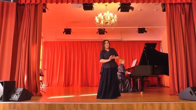 РНП "По сеничкам Дуняшенька гуляла"_в обр. С. Василенко