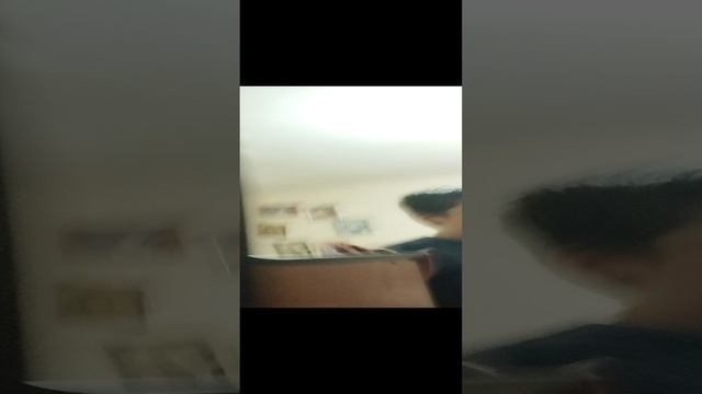 помогите нападают