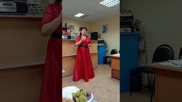 Поём вместе. #вартирникучагочкиной #ясвами