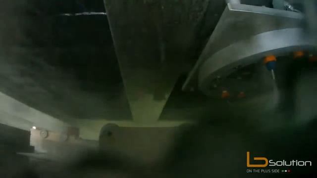 SA Высокоскоростной автоматический вертикальный станок для притупления фасок и удалению кромок