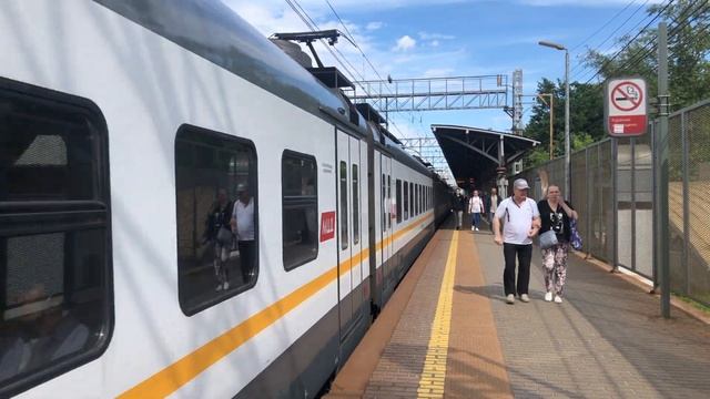 ЭП2Д-0067 ЦППК Перекраска Наше Подмосковье На станции Рабочий Посёлок