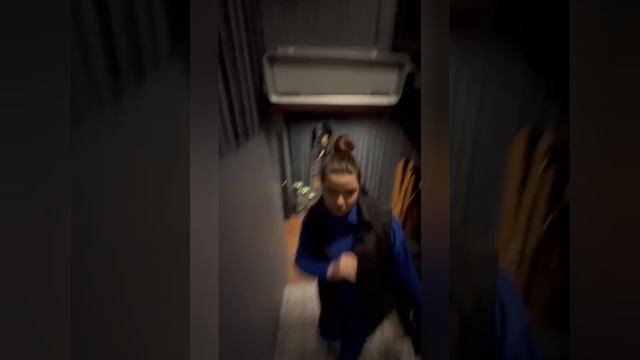 Крупнокалиберный Переполох сообщает:
«Зашел после полигона в одно заведение в Донецке перекусить.