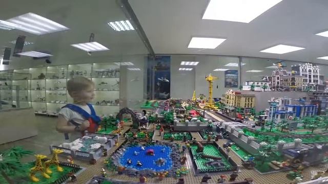 музей LEGO