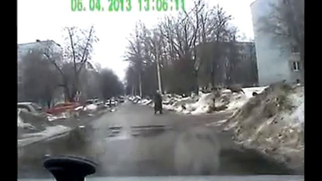 Бабка со сноубордом