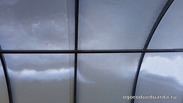На что нужно обращать внимание при выборе теплицы