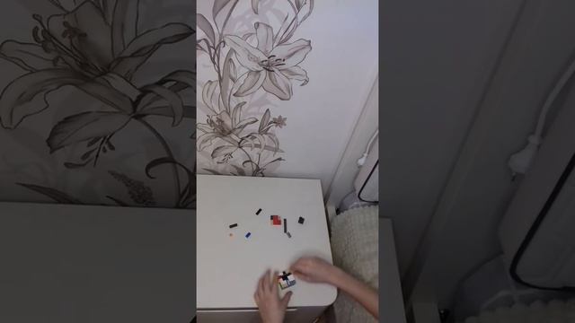лего головоломка,она очень маленькая. . .