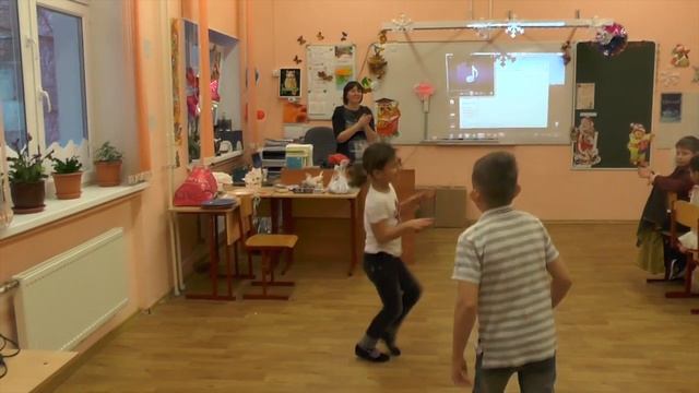 Гимназия 1389. 2 "а" . Новый год.