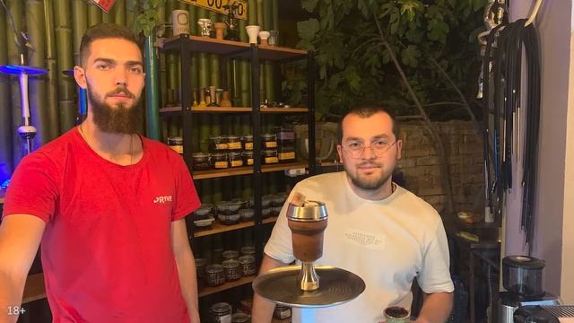 Крыша из винограда | Вечер в кругу друзей в Biblioteka Lounge Тбилиси | День  87