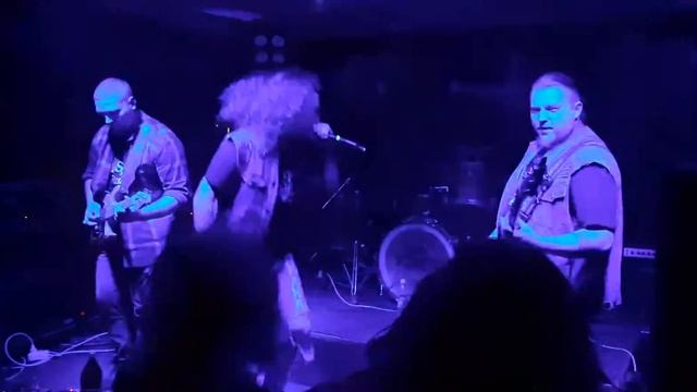 Mama Carlo - Инструмент. Рок клуб "Беретта Войс"