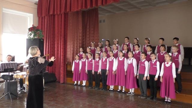 Хор “Весёлые нотки” 4 класс
