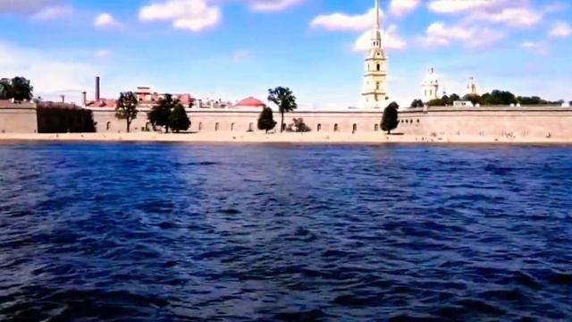 VLOG/Едем на развод мостов/Катаемся на теплоходе