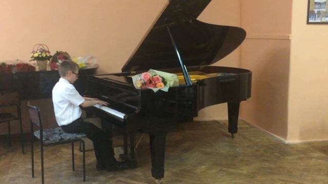 Николай Буровников 9 лет