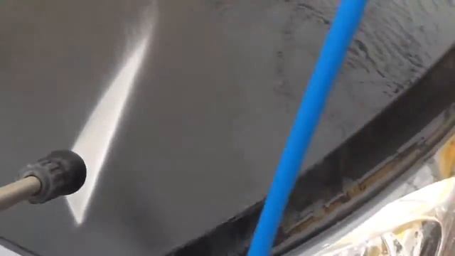 Тюнинг ателье 'LikeS'   Краш тест  Мойка резины шампунем Часть 2