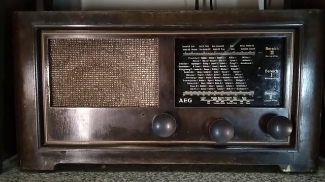 德國 1938年 AEG Super 68WK Tube Radio 真空管收音機