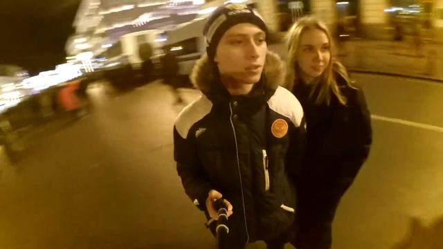 МОЙ ПЕРВЫЙ ВЛОГ / ПИТЕР / НОВЫЙ ГОД