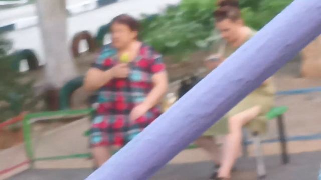 ШОК БАБКА ПЬЕТ ЭНЕРГЕТИК😱.ОПЕРАТОР МОЙ ДРУГ!SEKRET_887 КАНАЛ МОЕГО ДРУГА.