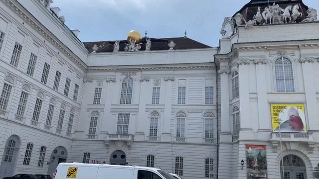 Поступаю в Венскую Оперу! Тур по Вене! Как живётся беженцам в Австрии?