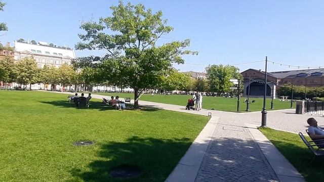 Прогулка по Санкт-Петербургу. Полезла в Бутылку. Новая Голландия
