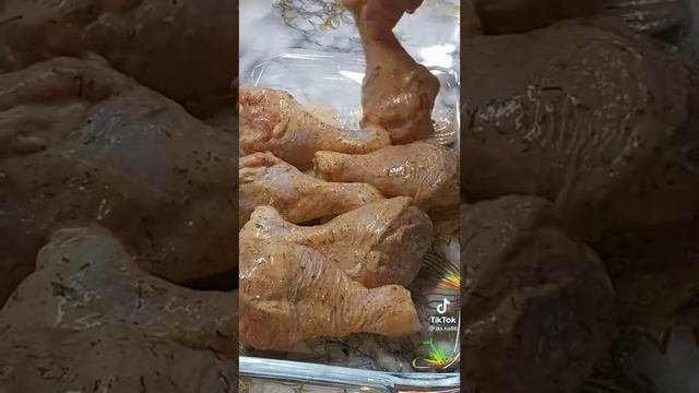 куриные ножки 🥩🥩🥩🥩 ну просто😍😍😍 очень оболдено вкусно 🔥🔥🔥получается 🤫🤫🤫🤫🤫📝📝📝