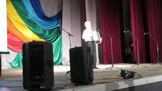 Песня"Сидит за березами".The song "Sits Behind the Birches".