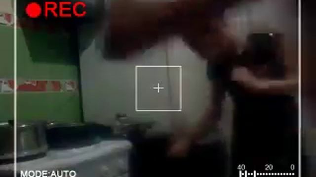 ЧТо можно делать на кухне(С подружкой Ритой)Видео для виселья!!!@