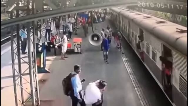 Real footage of Brave soldier saves girl from getting under a train