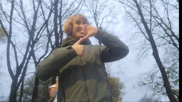 я заставила свою маму танцевать 🤣🤣🤣🎃