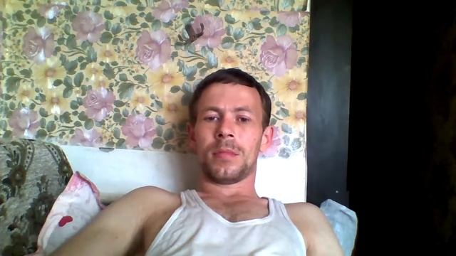 у мамы дома на кухне)))