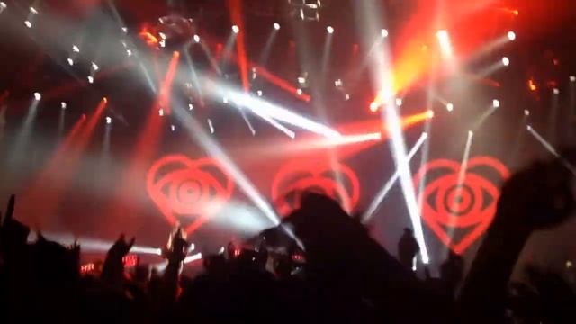 All Time Low - The Reckless And The Brave (live at Wembley arena) 20/03/2015