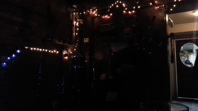 #1 Liam @ Hole in the Wall open mic night - Scotland the Brave and Wings