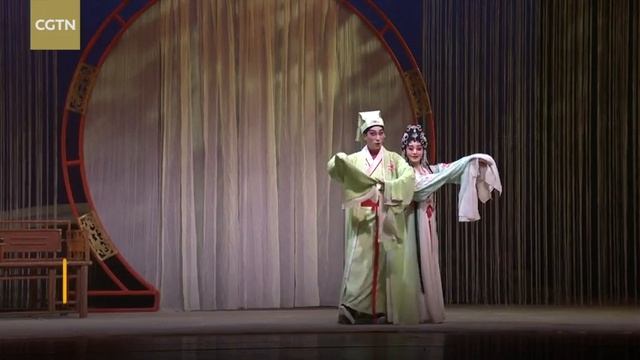 Classic Cantonese Opera hits the stage again in China