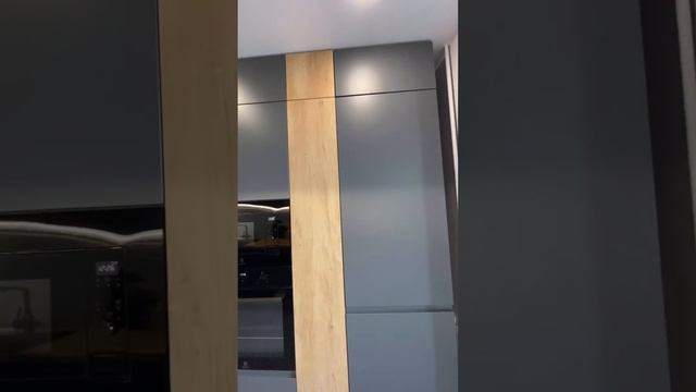 Видео кухни Антона и Татьяны Коротких (вертикальное)