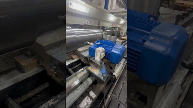 Обработка вала на токарном станке.  Шпоночный паз на токарном станке. Фреза в резцедержателе #токарн