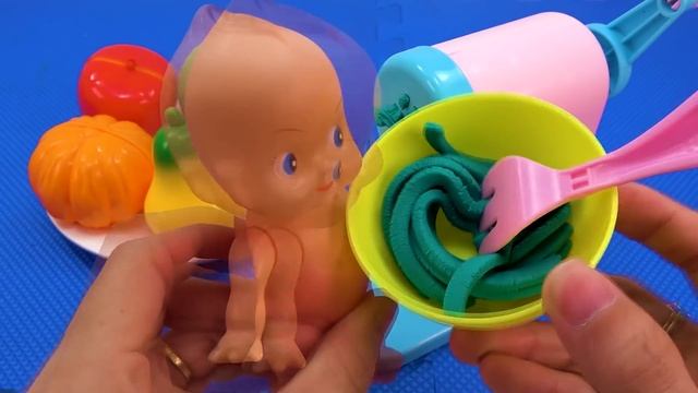 Как сделать радужную лапшу из Playdoh с фруктами ASMR - Bon Bon