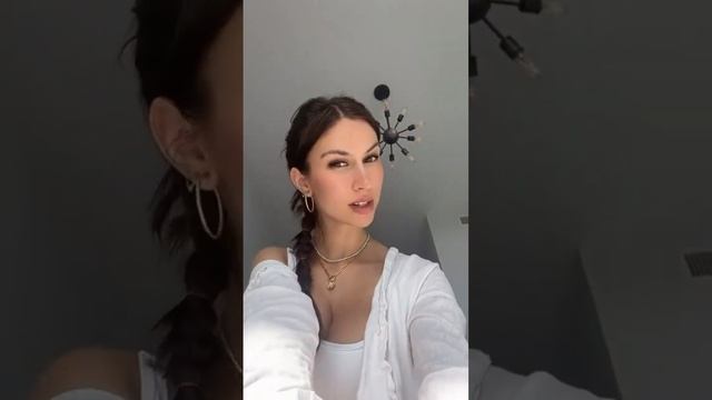 A girl in white looks like an Angel 🤩 #shorts #agv #angel #white #beauty