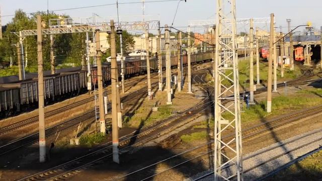 ВЛ11м, с грузовым поездом, Ярославль, 2019
