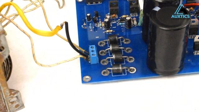 How to remove HUMMING sound in an amplifier