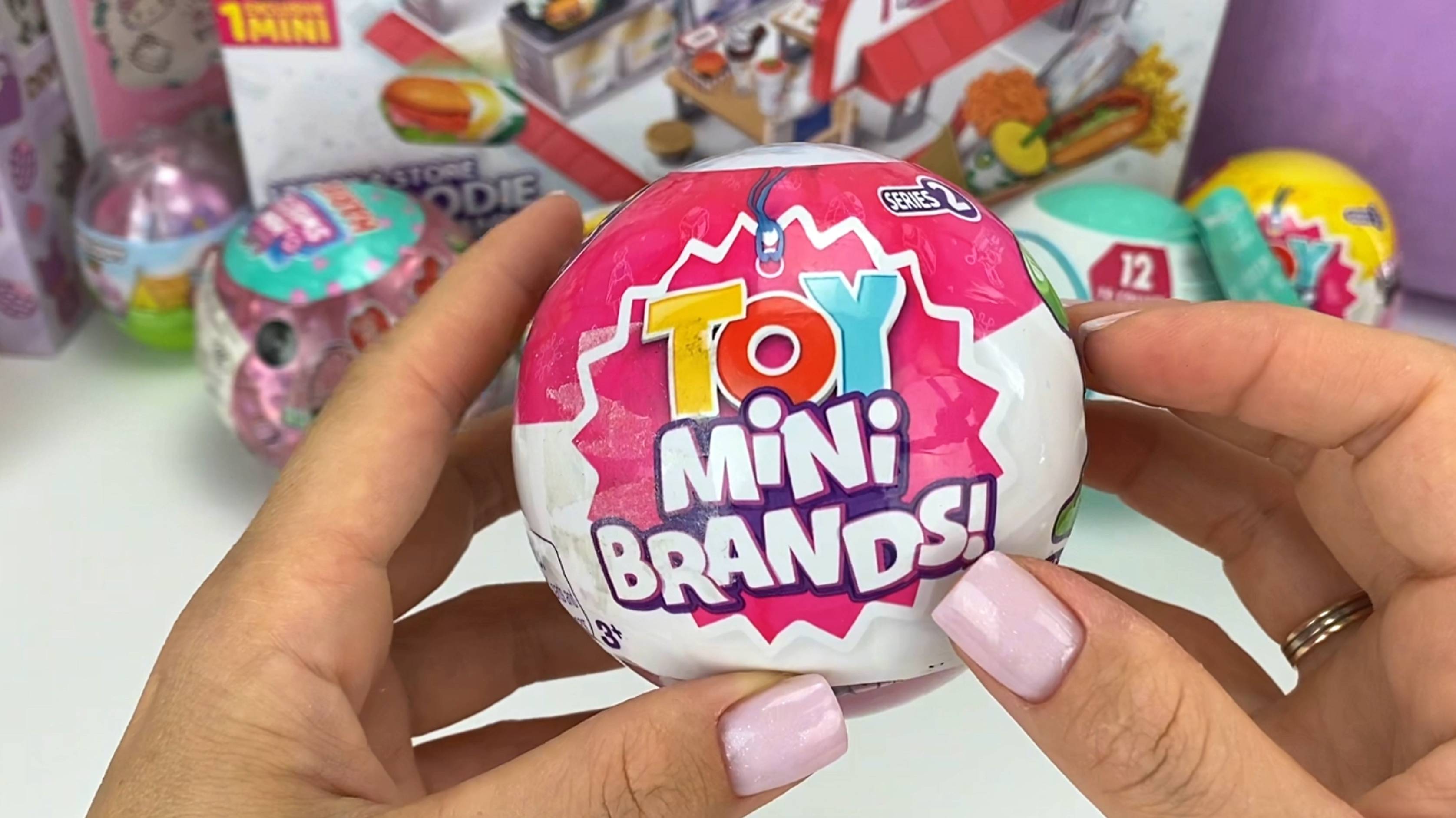 Распаковка сюрприза Той Мини Брендс / Toy Mini Brands ZURU 5 Surprise