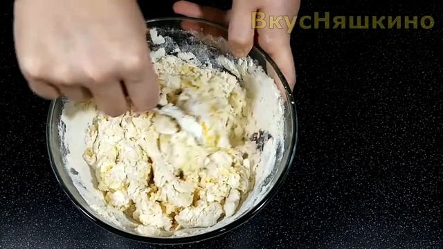Простое и быстрое тесто для пельменей и вареников