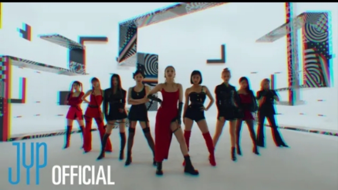 TWICE "Talk that Talk" MV