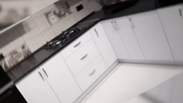 Сучасна глянцева кухня