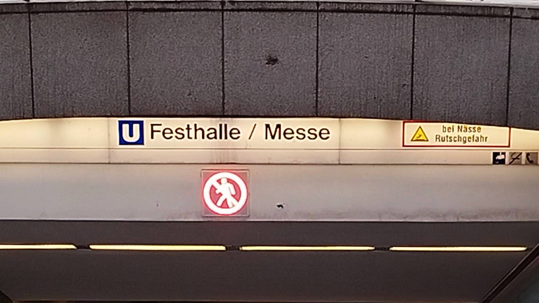 МЕТРО, ФРАНКФУРТ НА МАЙНЕ. ВХОД ВОСПРЕЩЁН! 23.09.24