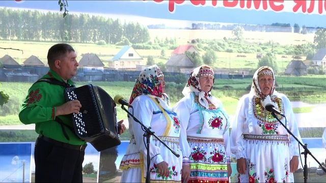 Марийская песня подсмотрена на юбилее д. Амзибаш. Видео Василия Хайбуллина