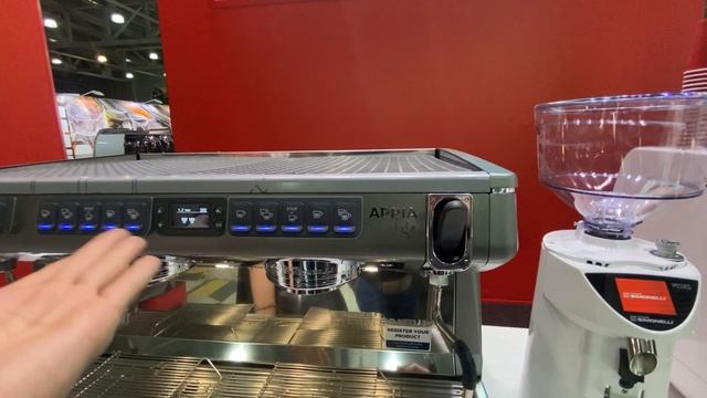 Кофемашина Nuova Simonelli Appia life XT обзор и сравнение