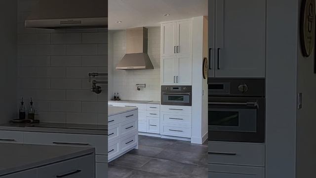 Video LosLomasKitchen