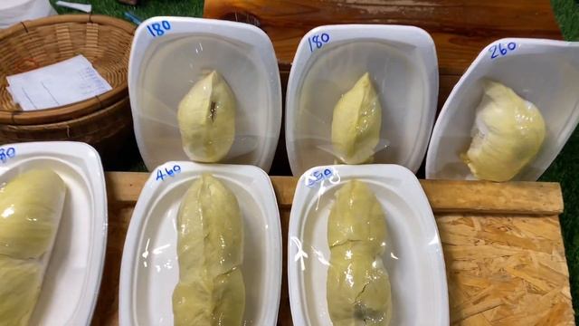 ТАИЛАНД 🇹🇭  ОБЗОР И ЦЕНЫ РЫНКА С ЕДОЙ НА ТЕППРАЗИТЕ В ПАТТАЙЕ