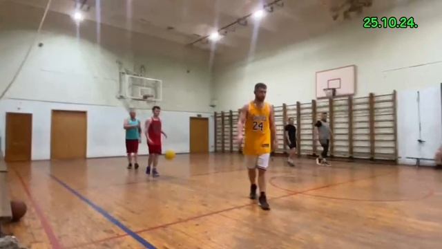 Баскетбол 🏀🏀🏀🏀 тренировка...